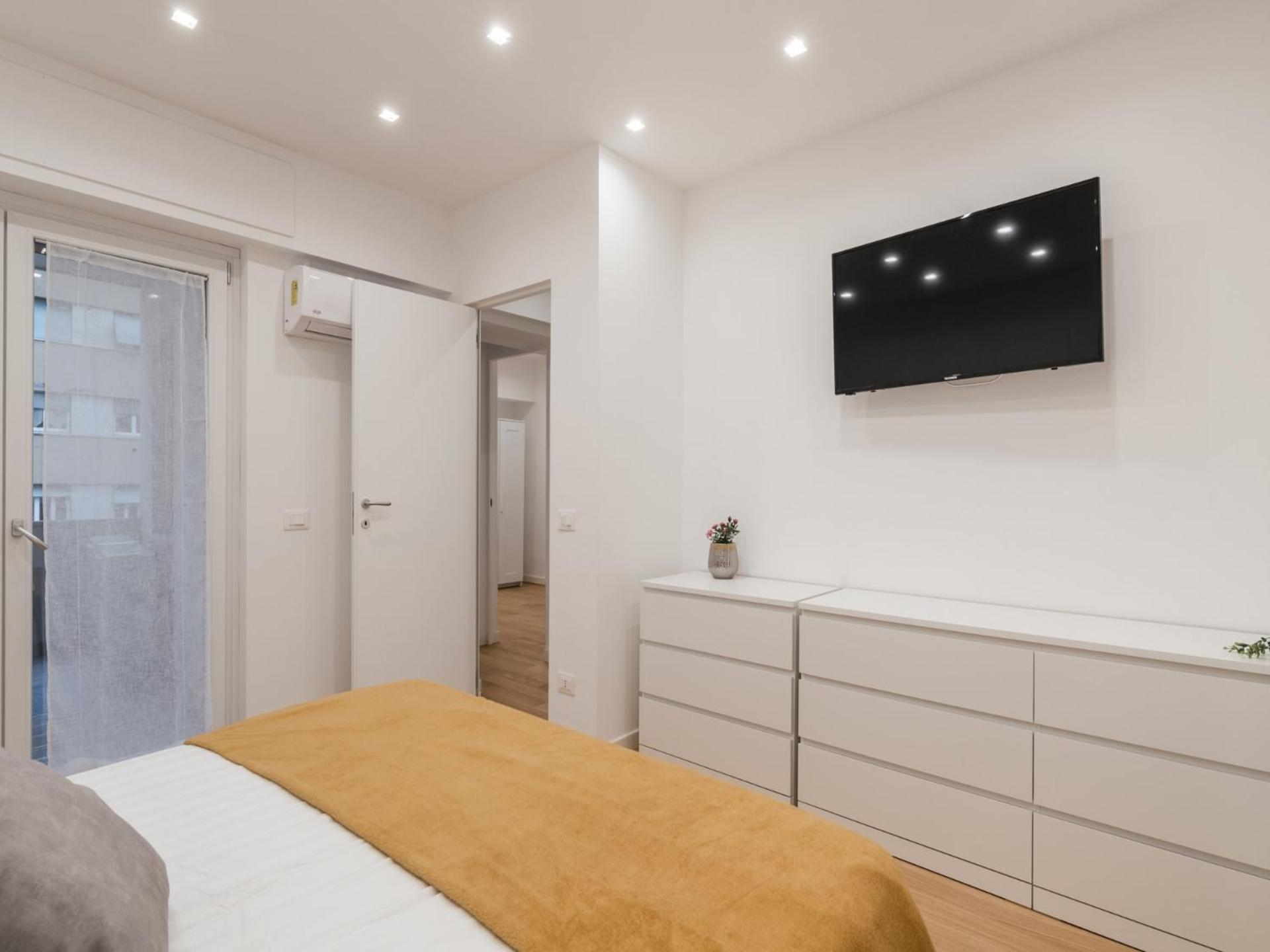 Apartment The Rent - Modern One-bedroom In The Cipro Area